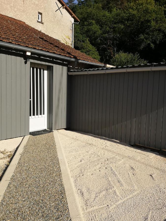 مبيت وإفطار Saint-Martial-de-Valette Moulin De Rouchillou المظهر الخارجي الصورة